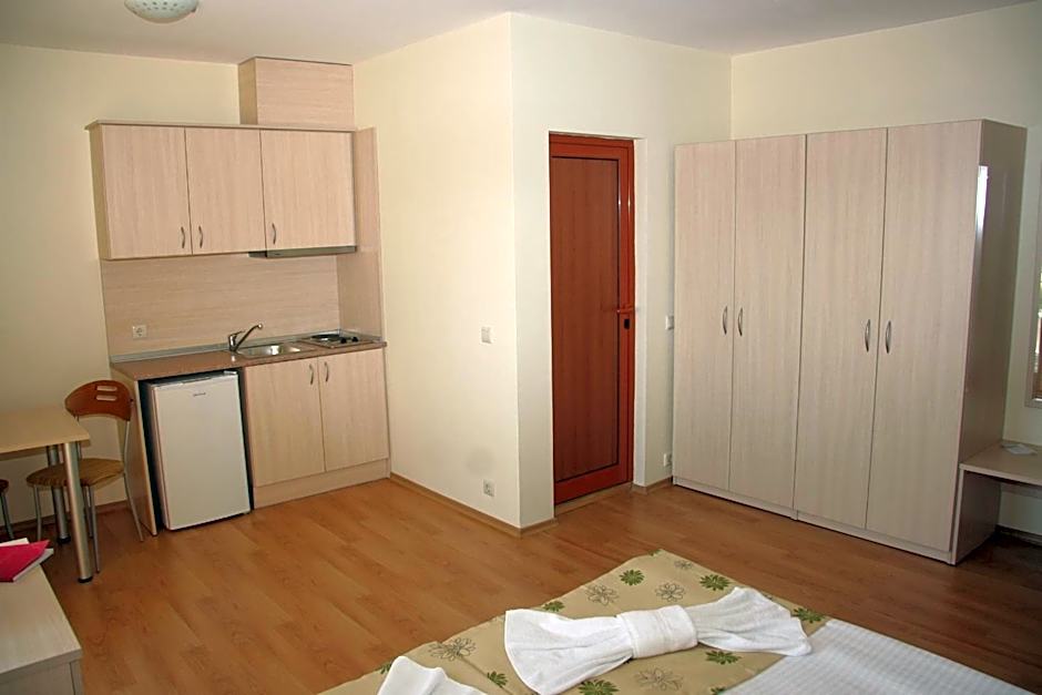 Serena Residence Aparthotel