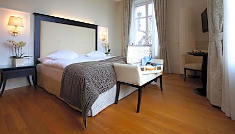 Superior Double Room with City View