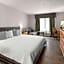 Travelodge by Wyndham Redwood Falls