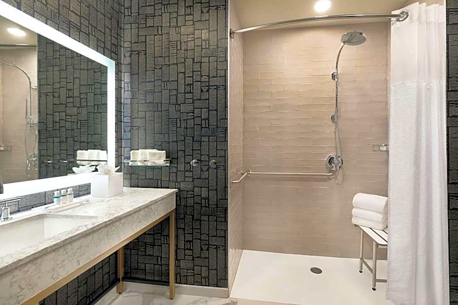 The Slate Denver, Tapestry Collection By Hilton