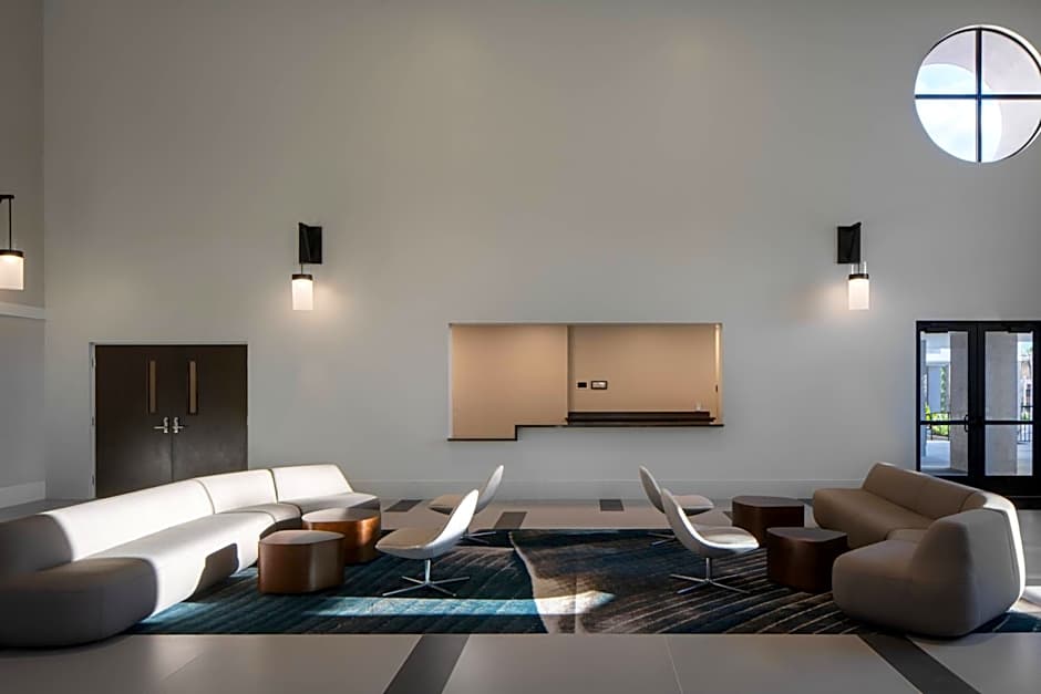 Luminary Hotel & Co., Autograph Hotels