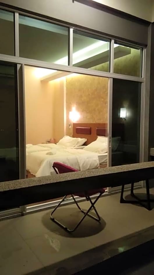 Leely Garden Valley Lodge Tambunan