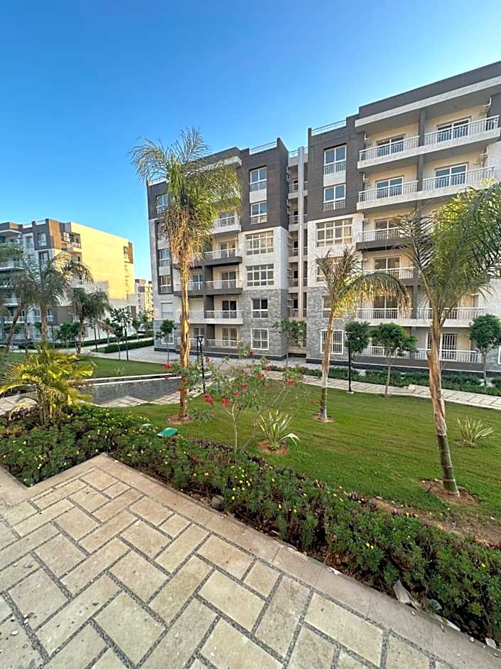 شقه فندقيه مكيفه بالكامل بمدينتي