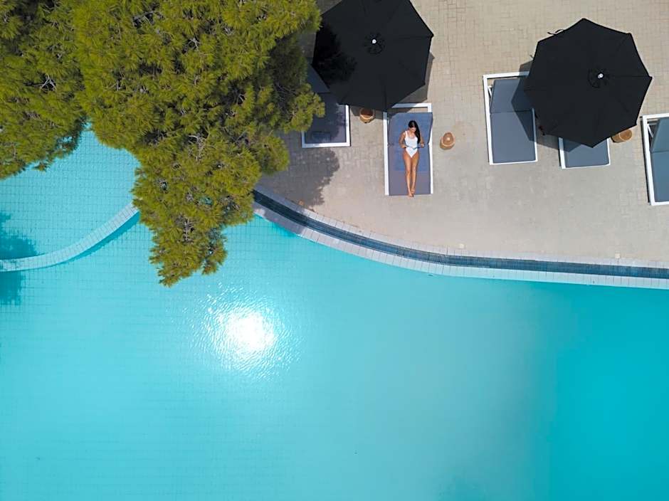 Akra Morea Hotel & Residences