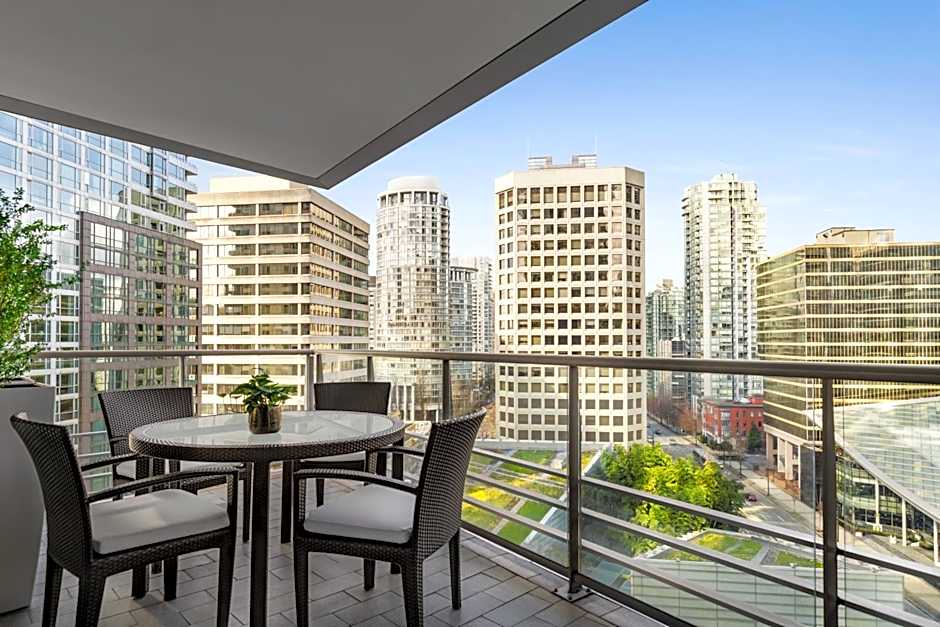 Hyatt Vancouver Downtown Alberni