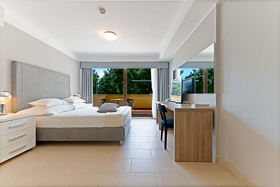 The Residence Aparthotel