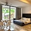 SILVERSANDS Hotel Boutique - 5Th Ave