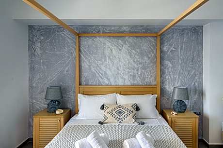 Deluxe Double Room with Balcony and Sea View - Top Floor