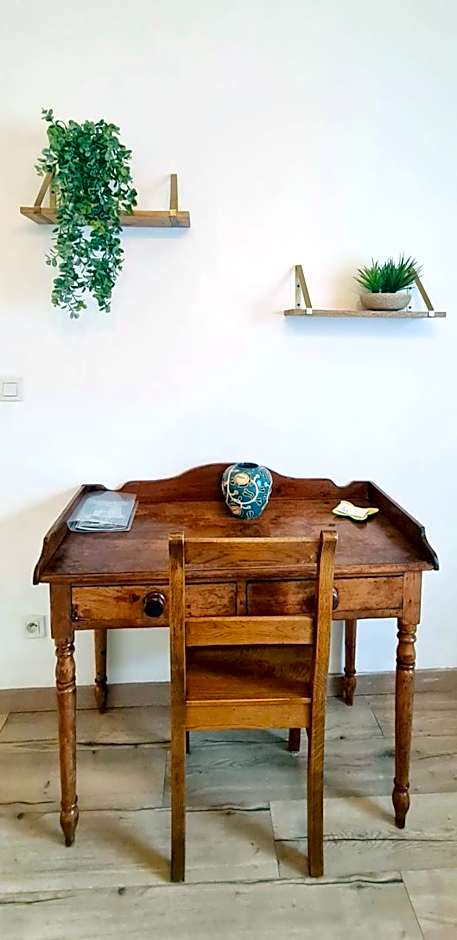 A l'ombre du clocher