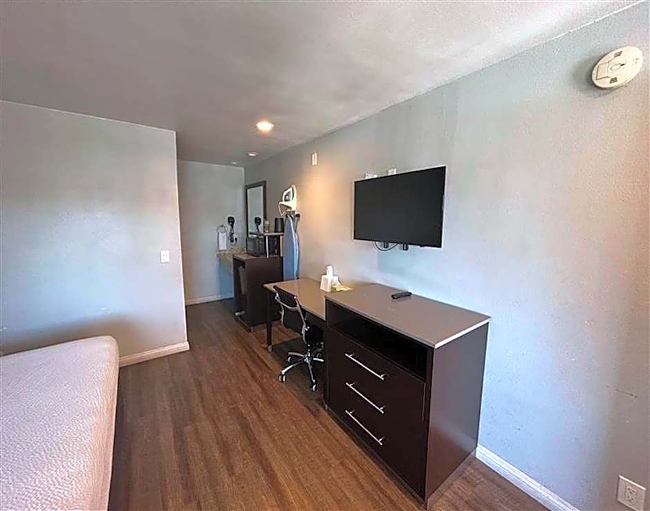 Motel 6 Yuba City, CA