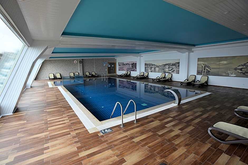 Hotel Izgrev Spa & Aquapark