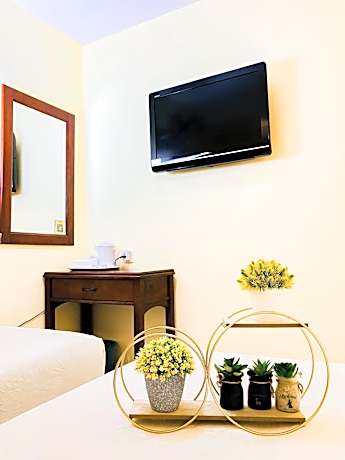 Deluxe Double Room No Window