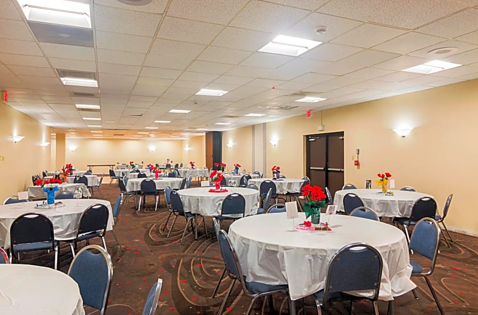 Red Roof Inn & Conference Center Lubbock