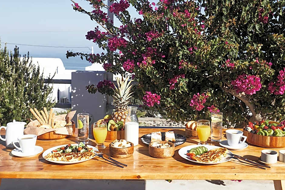 Athiri Santorini Hotel