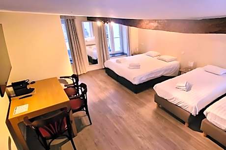 Superior Family Room