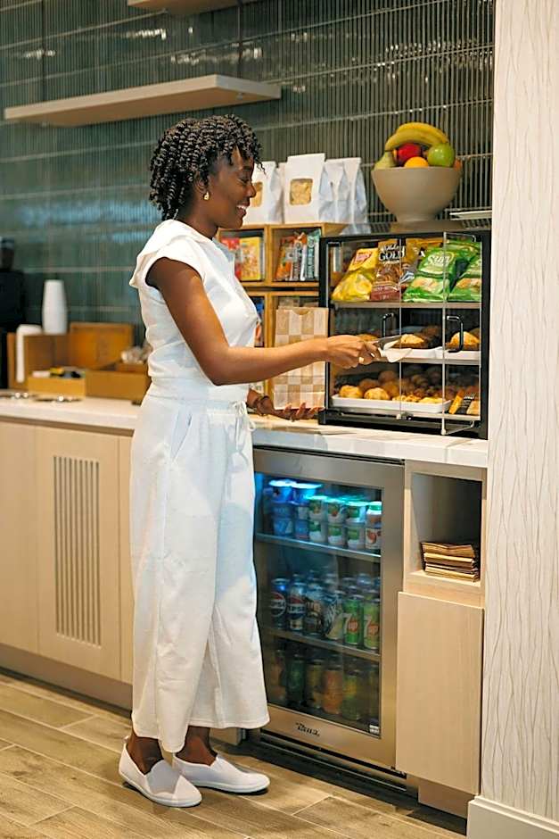 Halifax Marriott Harbourfront Hotel