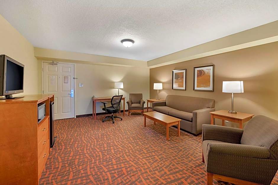 Best Western Louisville East Inn & Suites