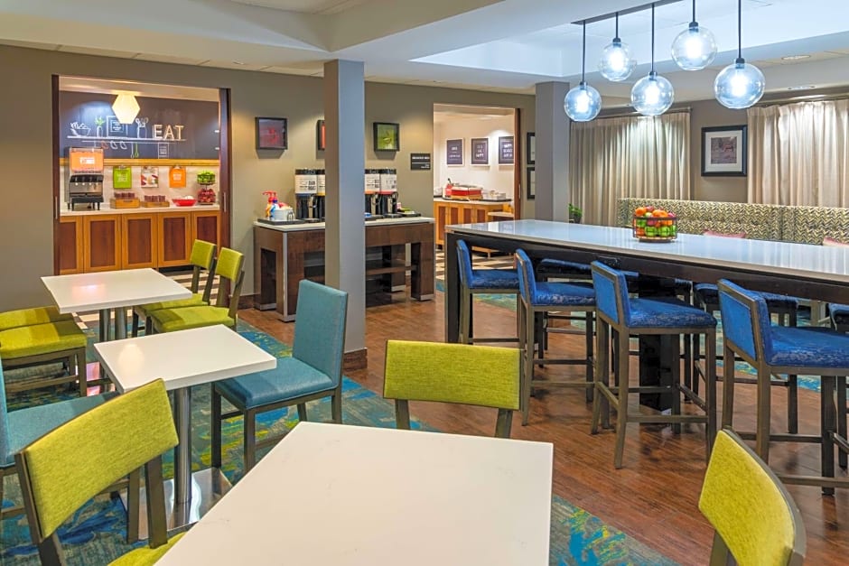 Hampton Inn By Hilton Kansas City-Lees Summit