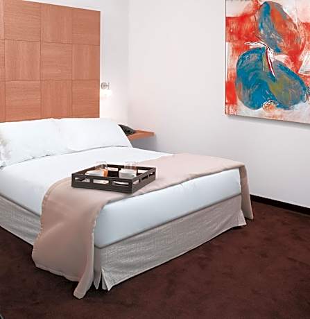 Deluxe Suite with Balcony