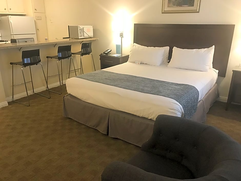 Hollywood Orchid Suites