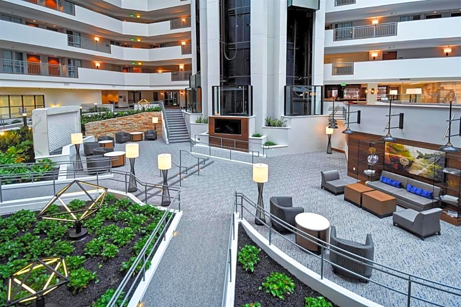 Embassy Suites by Hilton Omaha Downtown Old Market
