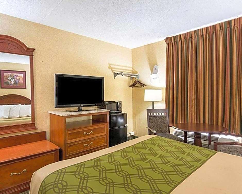 Econo Lodge Near Quantico Marine Base