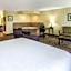 La Quinta Inn & Suites by Wyndham Las Vegas Airport South