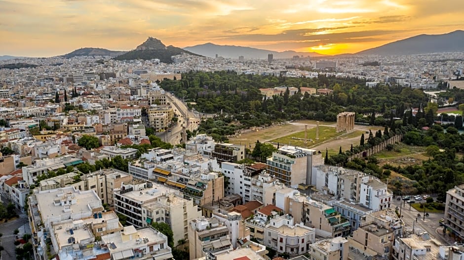 Kyria Boutique House