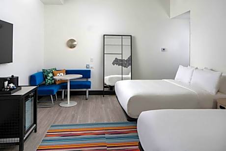 Standard Queen Room with Two Queen Beds and City View