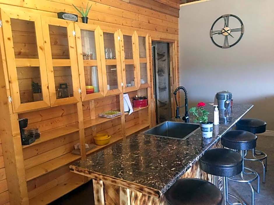 Ponderosa Inn
