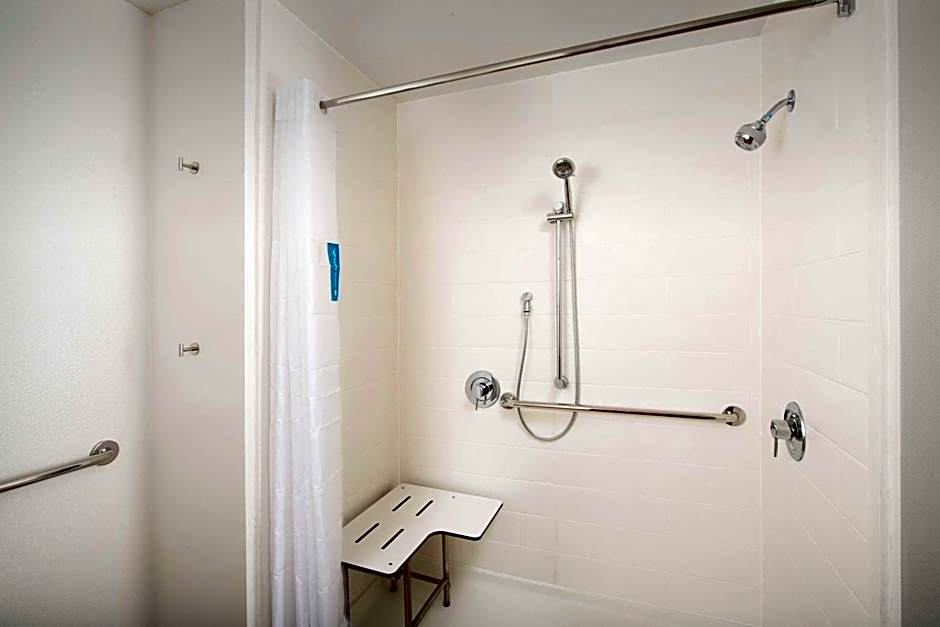 Hampton Inn By Hilton & Suites San Antonio Lackland AFB SeaWorld