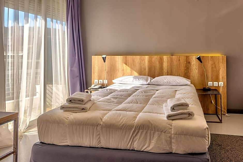Alexios Hotel
