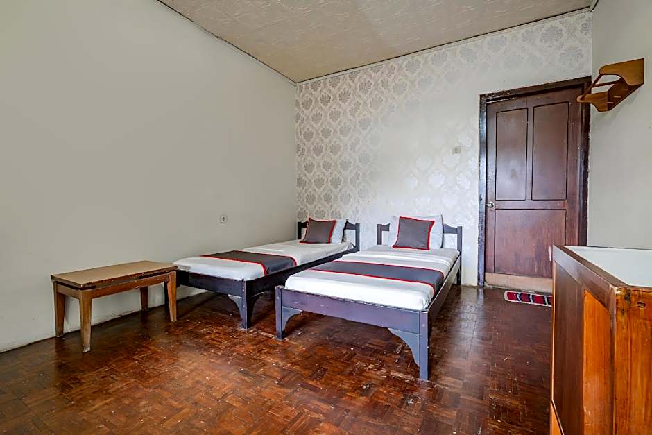 Capital O 93733 Hotel Linggarjati Kuningan