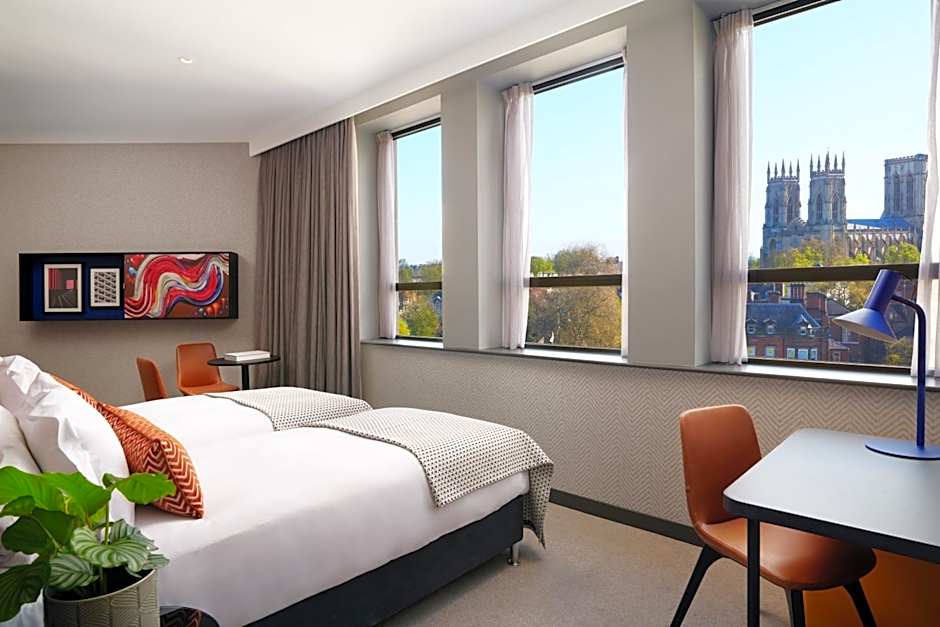 Photo 1 of 4 of Club 2 Beds