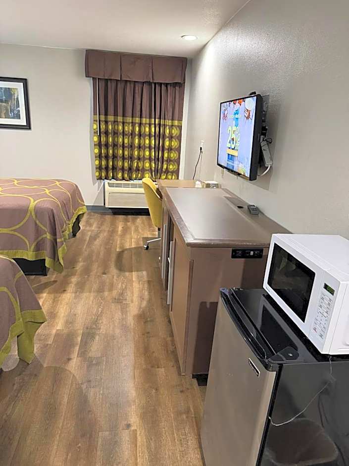 Executive Inn