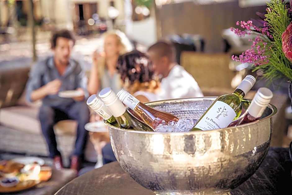 Le Pommier Wine Estate