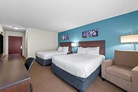 Queen Room with Two Queen Beds - Non-Smoking