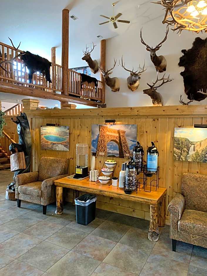 The Antler Lodge - Gardiner