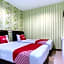 OYO 89583 Grove Hotel