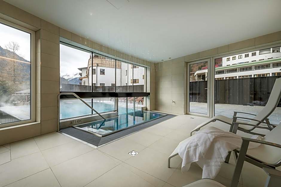 Heart Hotel Grischuna