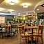 AmeriVu Inn and Suites - Waconia