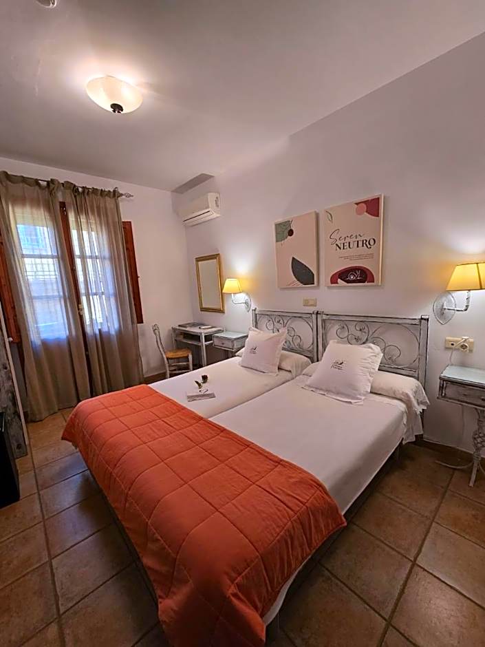 Hotel Rural La Casa De Pasarón