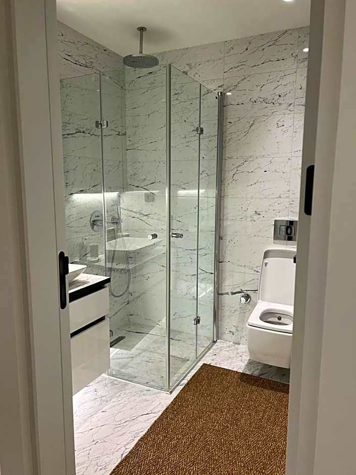 Enjoy luxury family apt