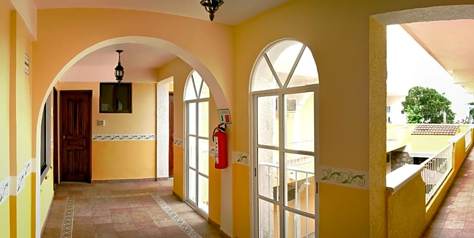 Hotel Real Del Mayab