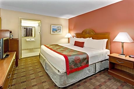 1 King Bed Mobility Accessible Room Non-Smoking