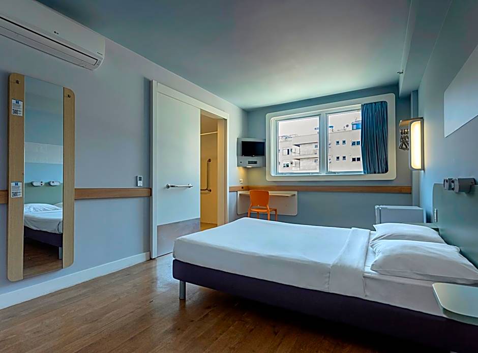 ibis budget RJ Praia de Botafogo