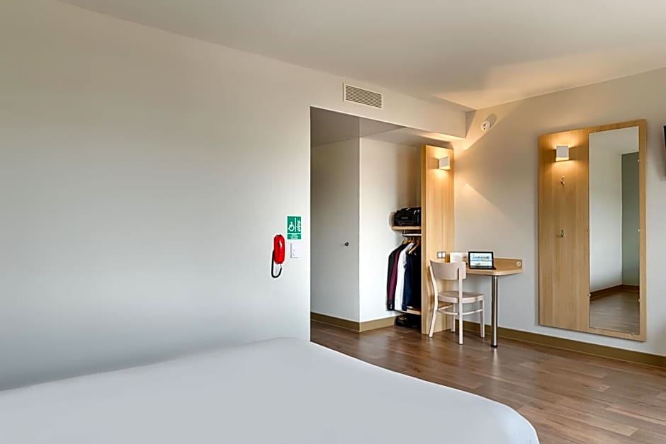 B&B Hotel MARSEILLE La Valentine St Menet