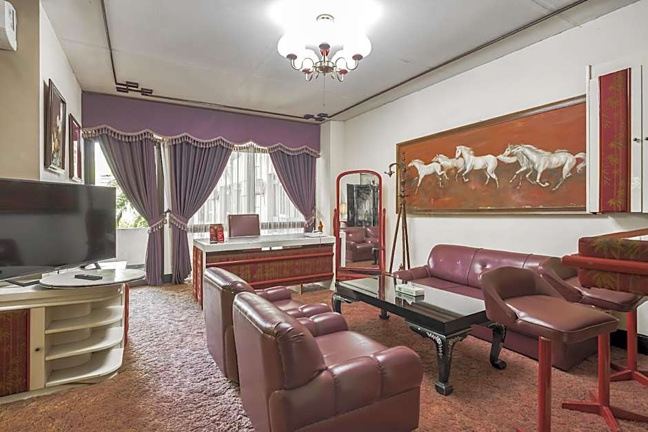 New Grand Park Hotel