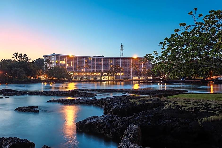 Castle Hilo Hawaiian Hotel