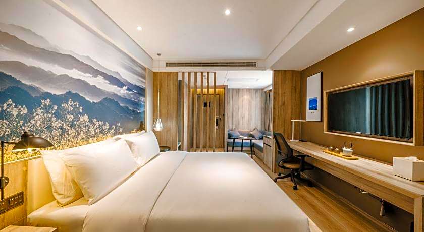 Atour Hotel Changsha Lugu
